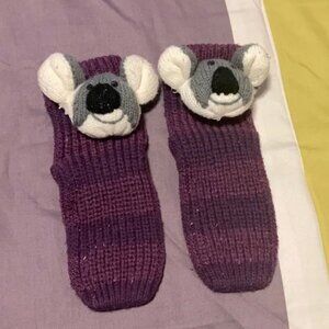 FREE w/purchase gift koala socks hot topic